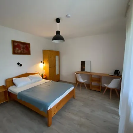 Homestay Travellers Rest *